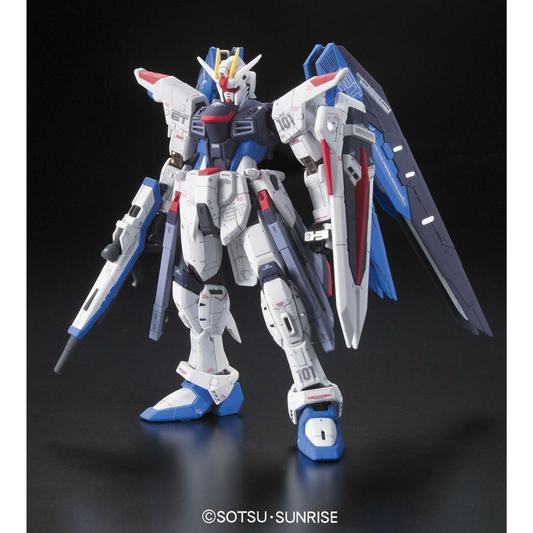RG 1/144 FREEDOM GUNDAM Gundam Model Kit Bandai   