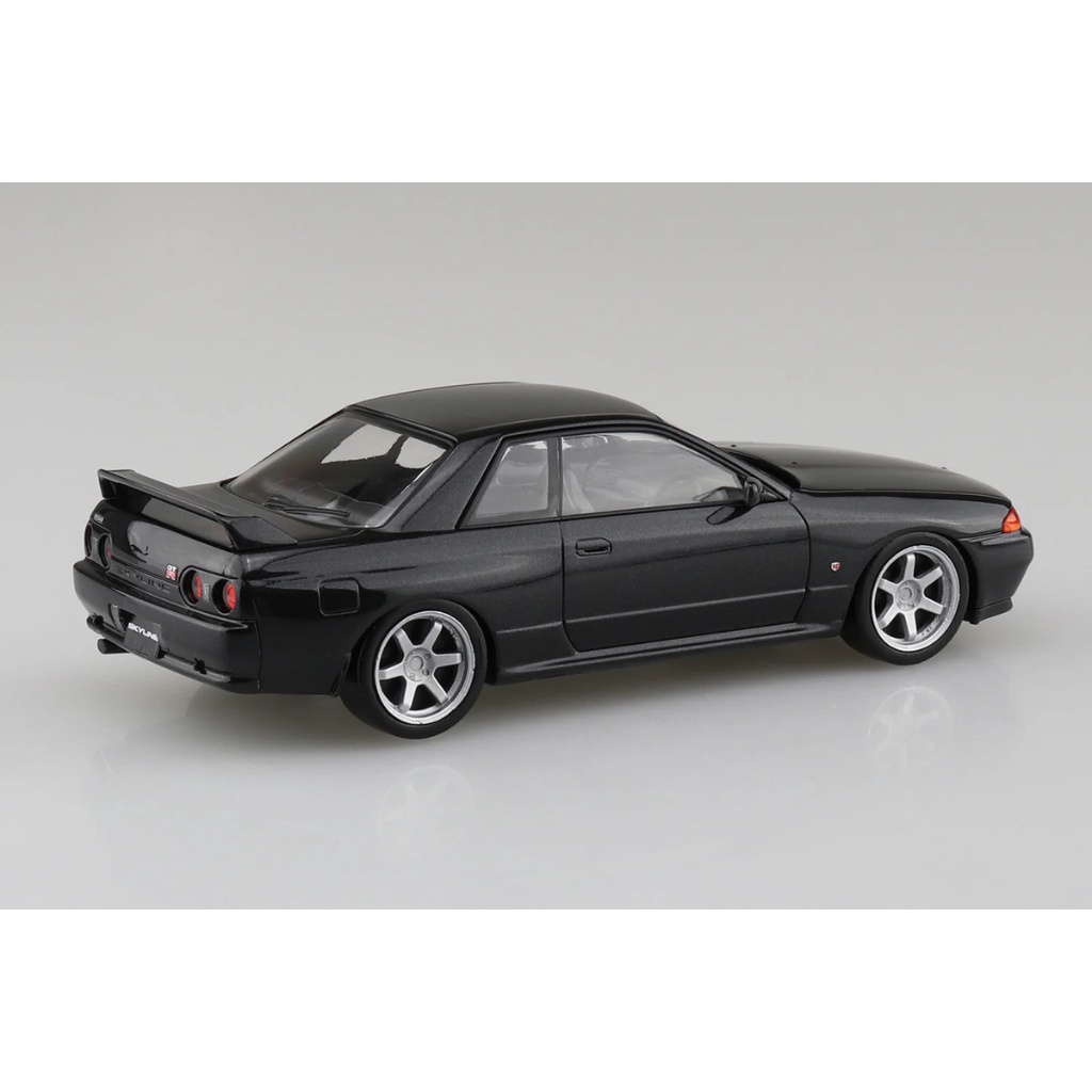 1/32 Nissan R32 Skyline GT-R Custom Wheel (Black Pearl Metallic) Model Car Kit Aoshima
